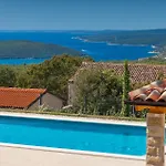 Bay View Diminići