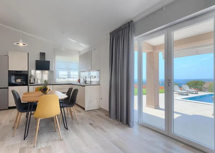 Bay View Vakantiehuis Valhova