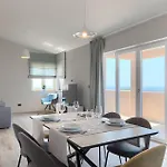 Bay View * Valhova